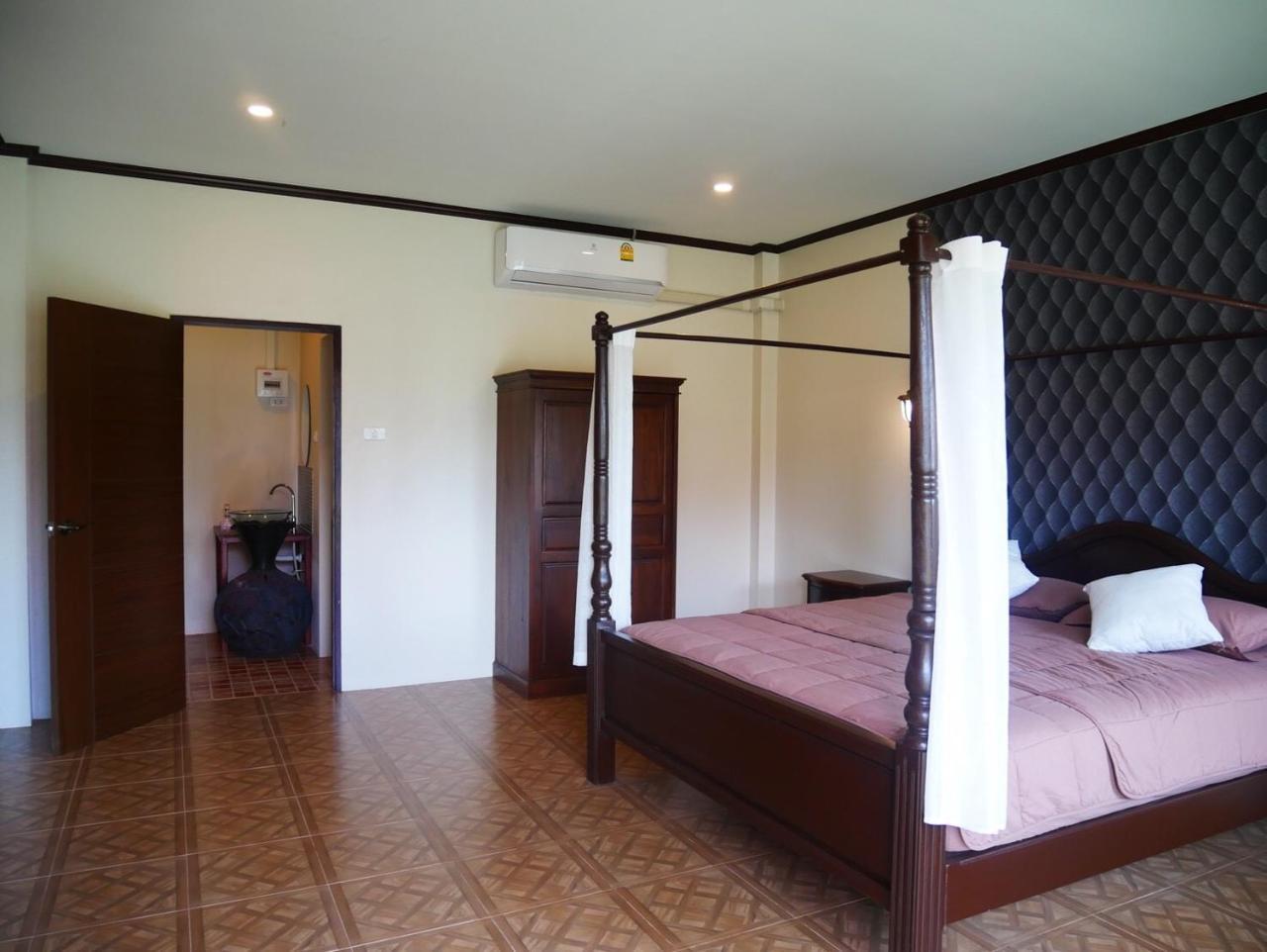 Tinna Resort Ban Nong Mai Ngam Екстериор снимка